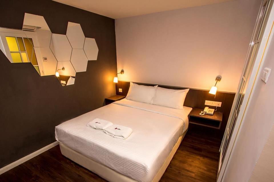 Sakura Boutique Hotel *