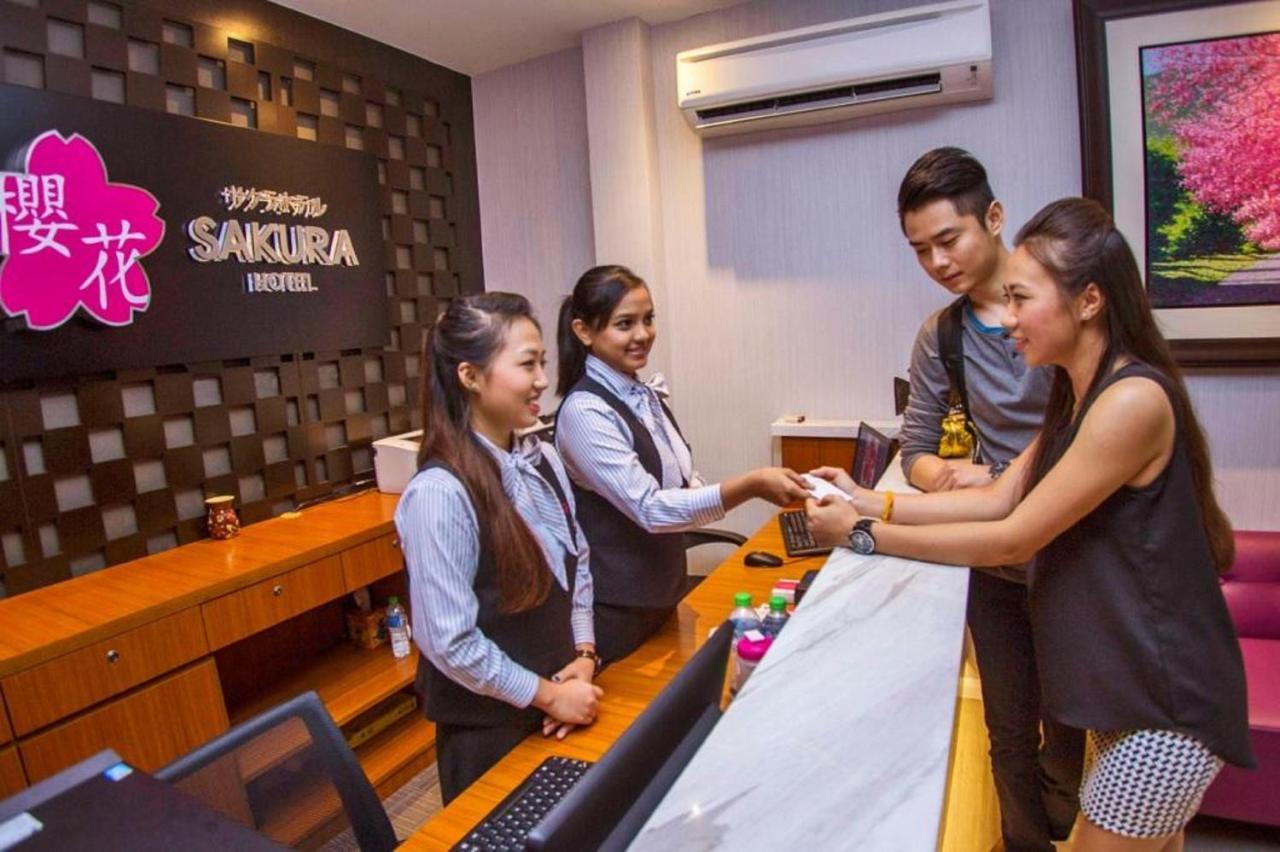 Sakura Boutique Hotel *