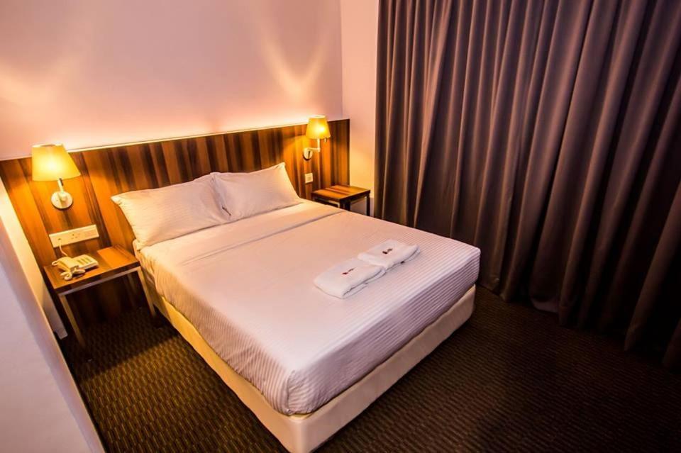 Sakura Boutique Hotel *